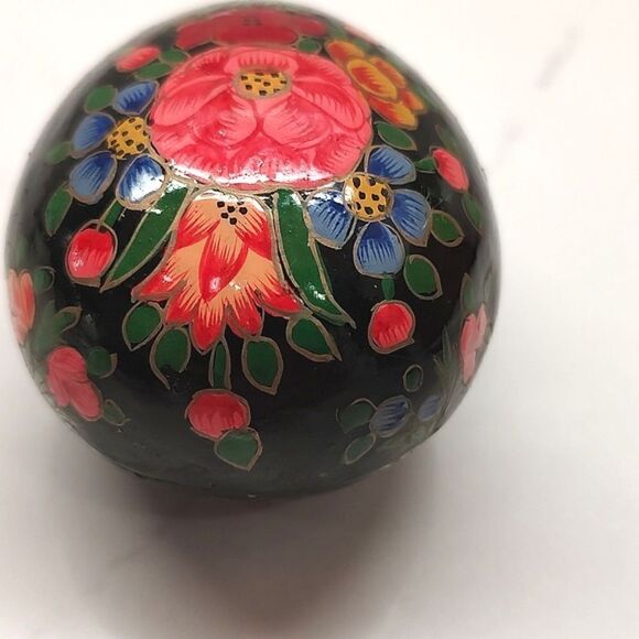 Vintage Kashmir Hand Painted Floral Paper Mache Egg Trinket Box - Picture 7 of 9